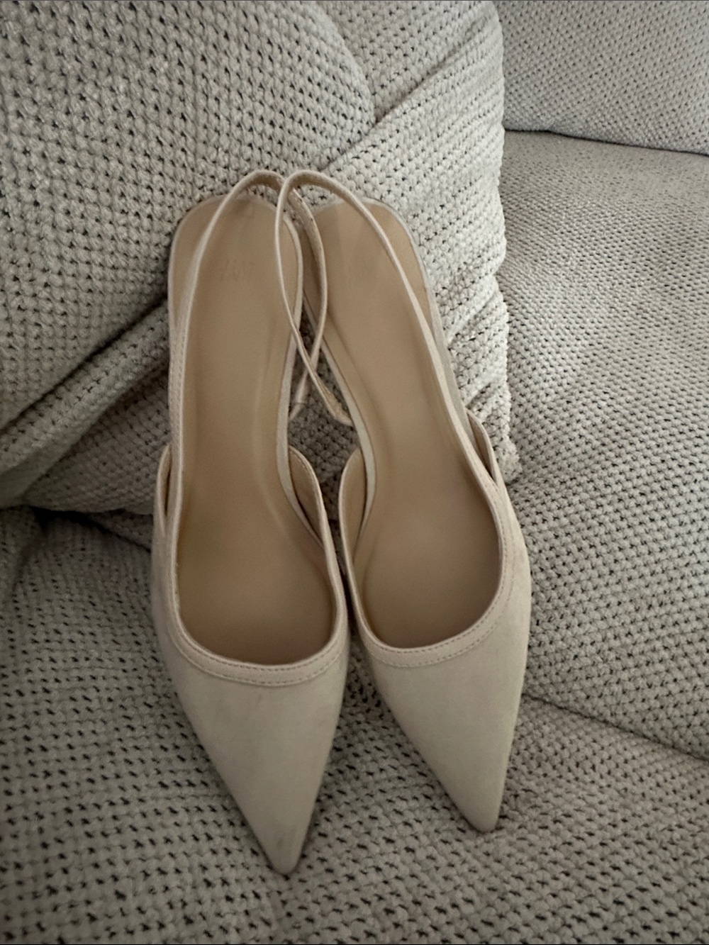 H&M Pointed-Toe Slingback Heels in Neutral Beige